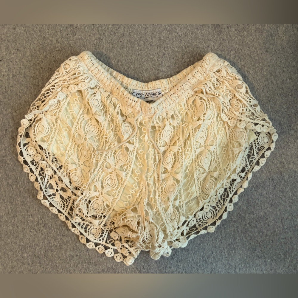 Lace shorts